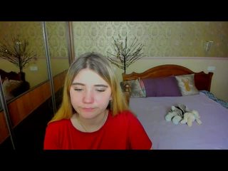 adellinee nude Live Sex Chat