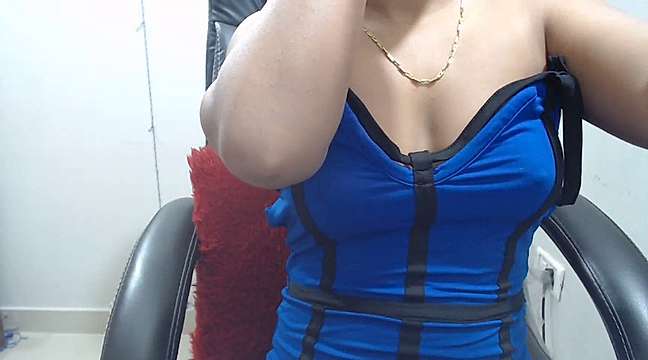anaisha_1998 naked stripping on cam for live sex video chat