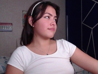 angelin-cute nude Live Sex Chat
