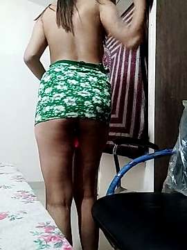 apkiradhika naked stripping on cam for live sex video chat