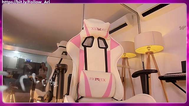 Ariadna_cox4u naked stripping on cam for live sex video chat