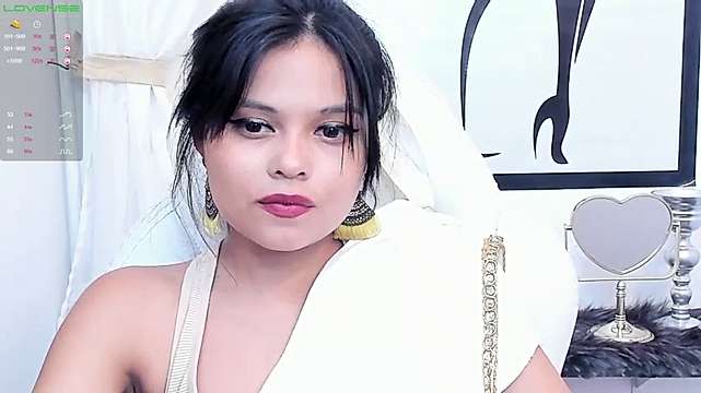 Atilia_Hassan naked stripping on cam for live sex video chat