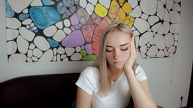 BbyChrry naked stripping on cam for live sex video chat