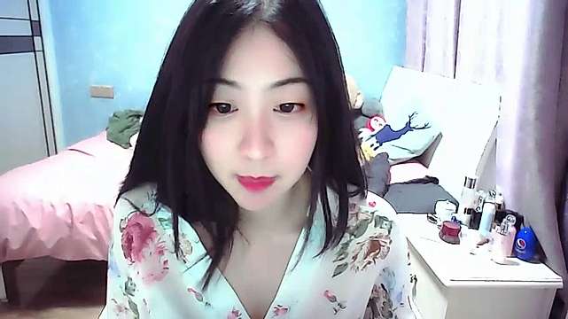 carrie_mm6 naked stripping on cam for live sex video chat