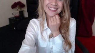 Cristiina , ??? nude Live Sex Chat