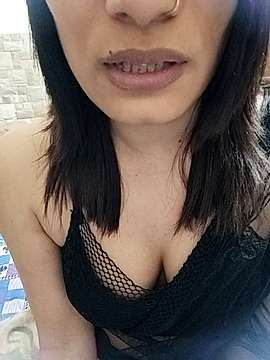 Deepa_Rani naked stripping on cam for live sex video chat