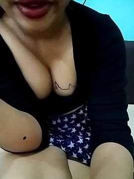 desipinki naked stripping on cam for live sex video chat
