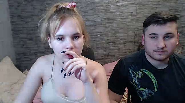 dessssire naked stripping on cam for live sex video chat