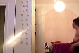 Dirtyfeelin naked stripping on cam for live sex video chat
