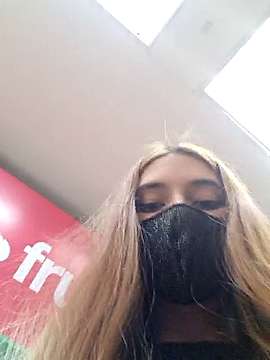 Estrella_21 naked stripping on cam for live sex video chat
