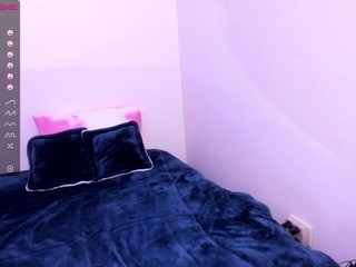 ?, Melani? nude Live Sex Chat