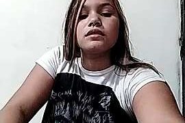 Gina_hot_01 naked stripping on cam for live sex video chat