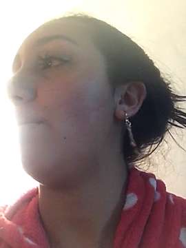 Hanna_sweet_01 naked stripping on cam for live sex video chat