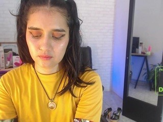 Hannah Bell nude Live Sex Chat