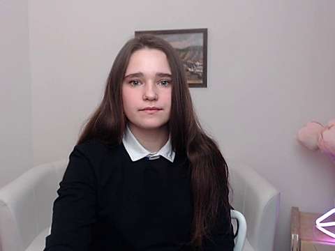 Jessy-LovelyX naked stripping on cam for live sex video chat