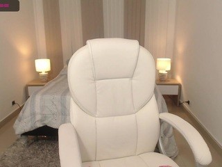 Karlaa , ??? nude Live Sex Chat