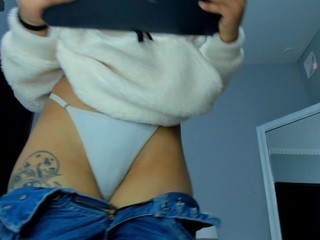 kiara-roux nude Live Sex Chat