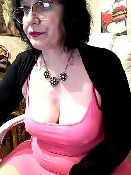 koroleva70 naked stripping on cam for live sex video chat
