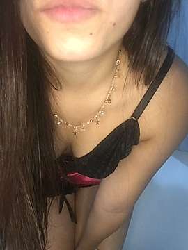 larasexy1 naked stripping on cam for live sex video chat