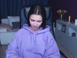 Laura Cutie nude Live Sex Chat
