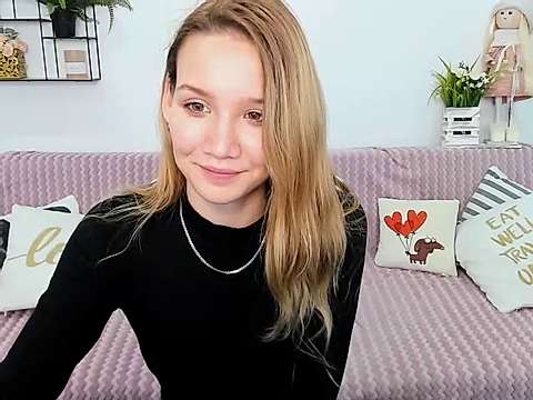 _Lawrence_ naked stripping on cam for live sex video chat