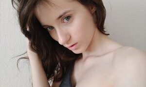 LeyaJoy naked before webcam in live video chat