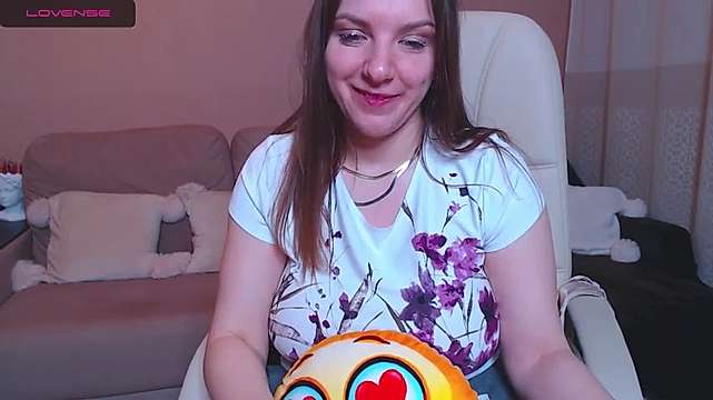 LisaHeart naked stripping on cam for live sex video chat