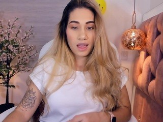 luciana0 nude Live Sex Chat