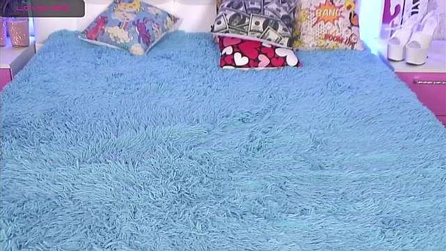 MalvinaLove naked stripping on cam for live sex video chat