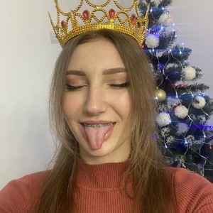 Margarita_18 naked before webcam in live video chat
