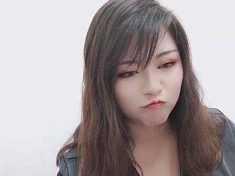 MariaBaiMu naked stripping on cam for live sex video chat