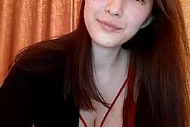 MarisaPuo naked stripping on cam for live sex video chat