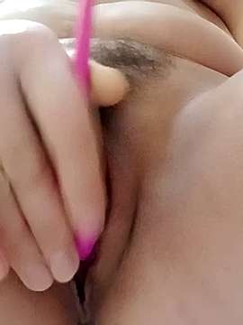 Milana_love naked stripping on cam for live sex video chat