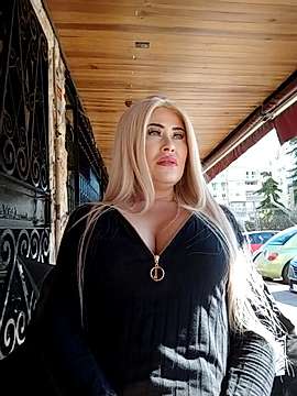 MILFBARBY naked stripping on cam for live sex video chat