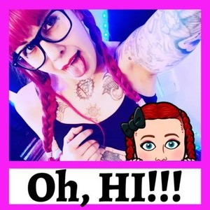 MissHornyG_ naked before webcam in live video chat