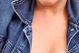 Nataliie21 naked stripping on cam for live sex video chat