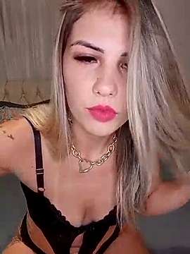 Nick_sexy naked stripping on cam for live sex video chat
