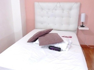 nympho-sitter nude Live Sex Chat