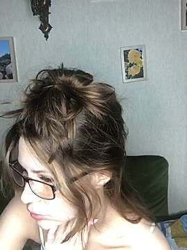 _roxy1 naked stripping on cam for live sex video chat