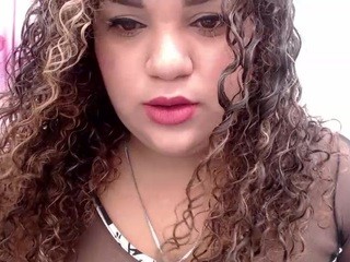 sarahcurvy nude Live Sex Chat