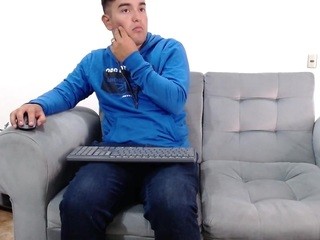 sarha-angel nude Live Sex Chat