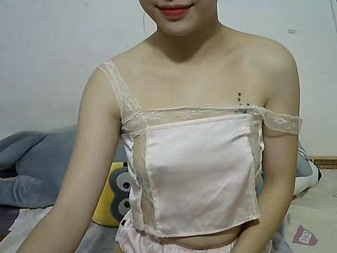 Single_Mom_Sexxxy naked stripping on cam for live sex video chat