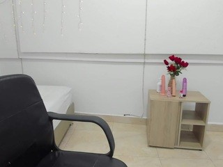 sofia-xv nude Live Sex Chat