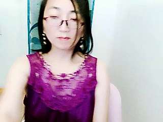 surexiaoxia naked stripping on cam for live sex video chat