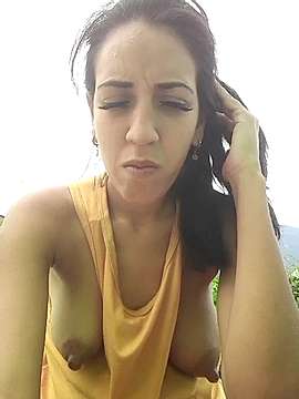 SweetChantalle96 naked stripping on cam for live sex video chat