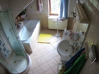voyeurcam-julmodels-bath-2nd-2 nude Live Sex Chat