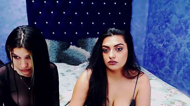 Amera_Eliza_couple naked stripping on cam for live sex video chat