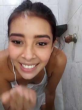 Chloe-Sex1 naked stripping on cam for live sex video chat