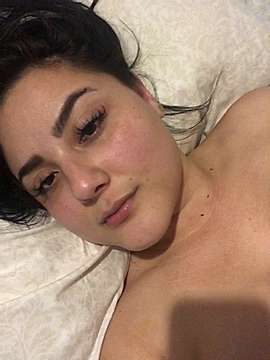 Cleopatra_341 naked stripping on cam for live sex video chat