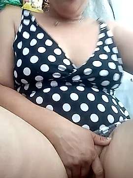eva_martins naked stripping on cam for live sex video chat